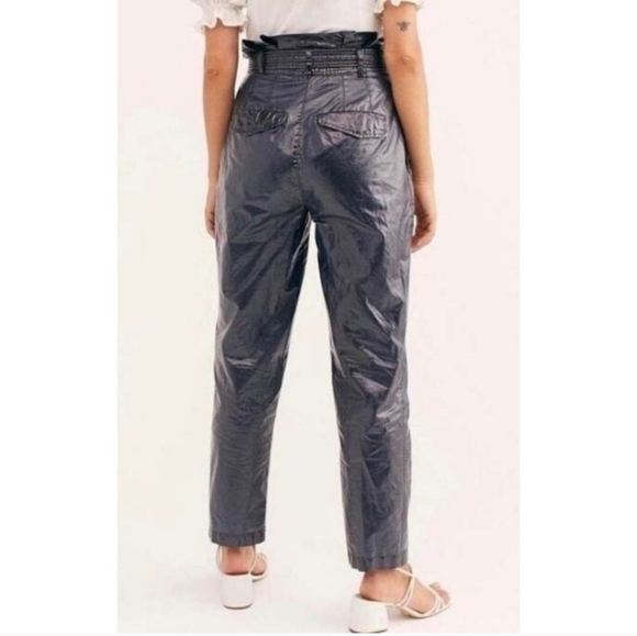 Free People Wonder Woman Faux Leather Belted Paperbag Pants NWOT SIZE 8 - Picture 2 of 7